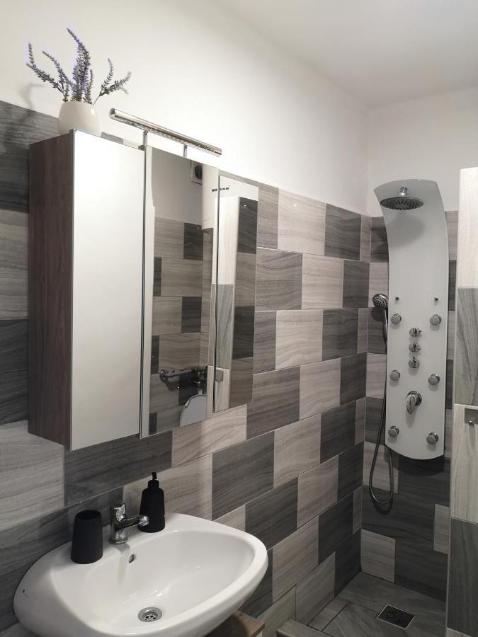 Dorka Apartman Vonyarcvashegy Dış mekan fotoğraf